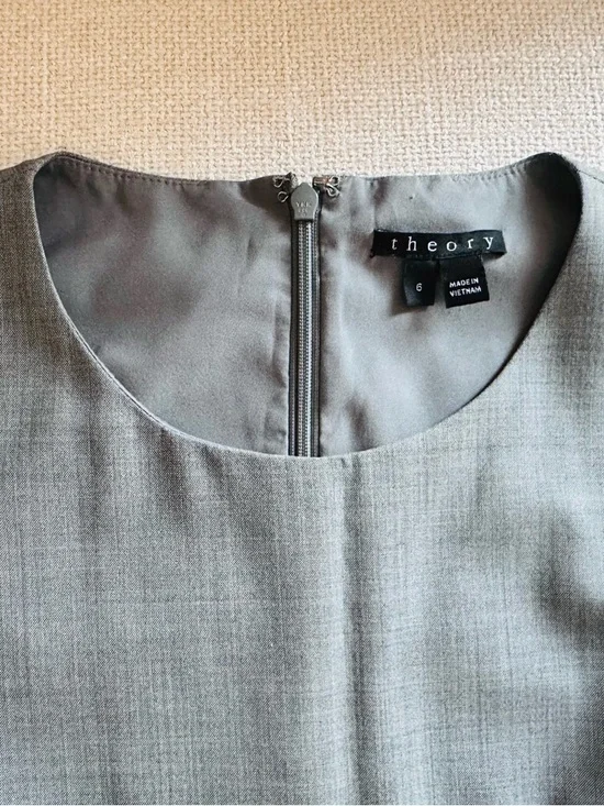 Theory Sleek Sleeveless Gray Fit-and-Flare Dress - Picture 6 of 7